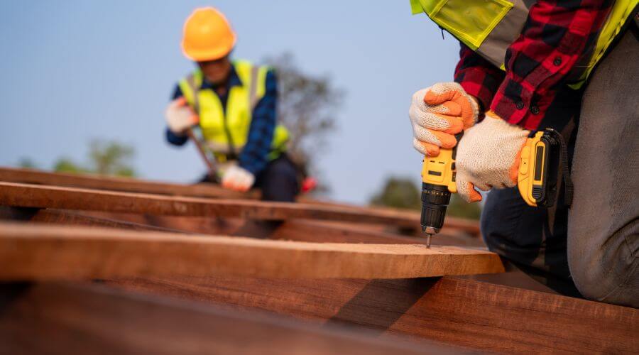 Professional New roof installation in Looneyville, WV